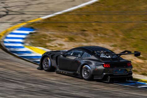 30-plus-images-of-the-all-new-mustang-gt3-on-the-track-2023-03-24_11-40-56_548920