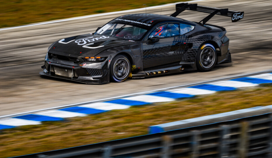 30-Plus Images Of The All-New Mustang GT3 On The Track