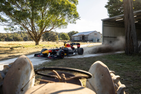 australian-formula-1-driver-daniel-ricciard-off-roading-the-outback-2023-03-27_14-19-57_030324