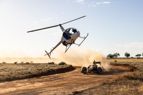 australian-formula-1-driver-daniel-ricciard-off-roading-the-outback-2023-03-27_14-20-27_820137