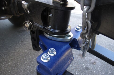 Better Towing With B&W's New Continuum Weight Distribution Hitch