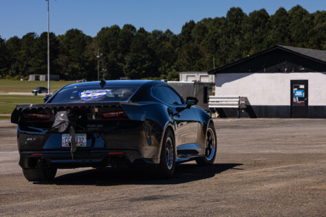 dave-holloways-camaro-zl1-looks-to-be-a-drag-strip-menace-2023-03-26_06-45-49_087111