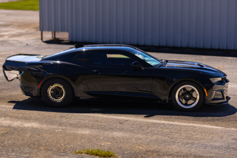 dave-holloways-camaro-zl1-looks-to-be-a-drag-strip-menace-2023-03-29_14-47-24_460955