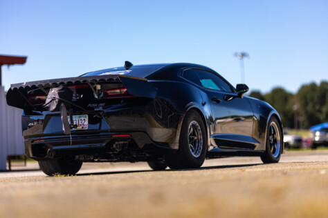 dave-holloways-camaro-zl1-looks-to-be-a-drag-strip-menace-2023-03-29_14-48-25_073441