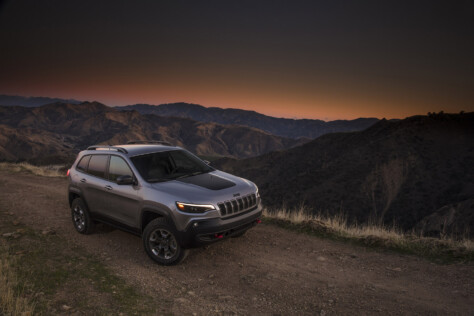 end-of-an-era-jeep-cherokee-halts-production-2023-03-28_15-21-16_263264