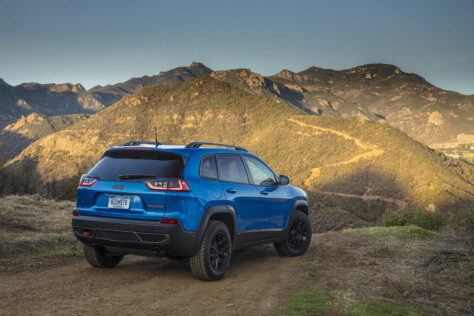 end-of-an-era-jeep-cherokee-halts-production-2023-03-28_15-21-22_282932