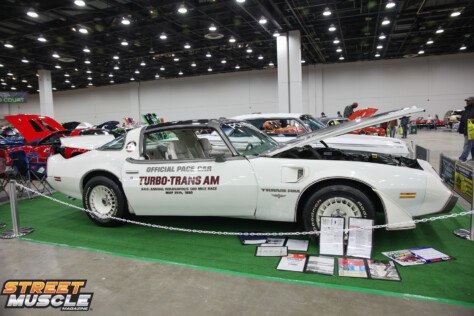 event-coverage-from-the-70th-detroit-autorama-2023-03-01_10-49-22_900396