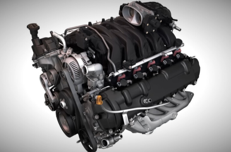 Video: Revisiting Ford's Venerable and Squandered Triton V10 Engine