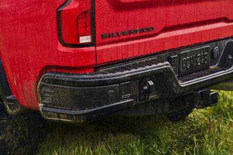 2024-chevrolet-silverado-hd-zr2-bison-is-a-heavy-duty-animal-2023-04-21_13-40-05_284977