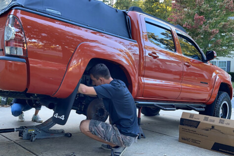 easy-toyota-tacoma-upgrade-for-overland-and-towing-2023-04-10_14-39-26_650240