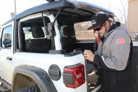 jeep-wrangler-cargo-security-upgrade-with-tuffy-products-2023-04-05_18-04-18_017357
