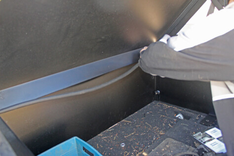 jeep-wrangler-cargo-security-upgrade-with-tuffy-products-2023-04-05_18-04-33_724501