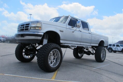 the-florida-truck-meet-lets-check-out-the-party-in-south-florida-2023-04-04_12-06-27_888297