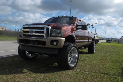 the-florida-truck-meet-lets-check-out-the-party-in-south-florida-2023-04-04_12-07-25_232942