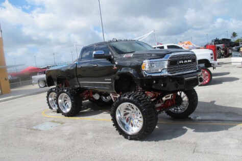 the-florida-truck-meet-lets-check-out-the-party-in-south-florida-2023-04-04_12-07-41_600570