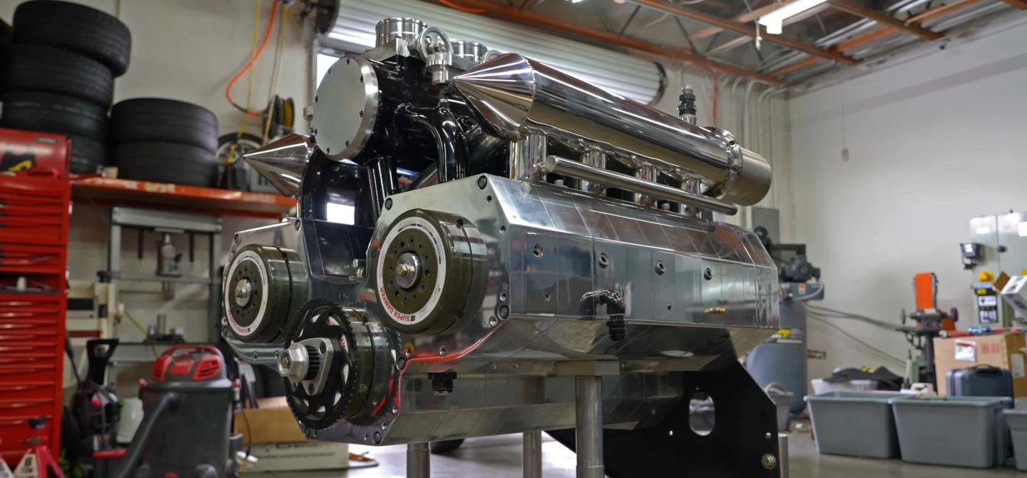 Heavy Rotation: Deconstructing a 5,000HP 12-Rotor Rotary Engine