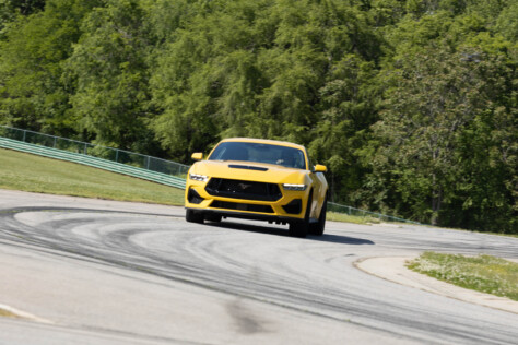 vaughn-gittin-jr-delivers-the-gift-of-drift-for-mothers-day-2023-05-11_19-37-42_548561
