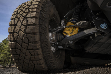 2024-chevrolet-colorado-zr2-bison-is-ready-to-wrangle-2023-06-01_13-29-39_843705