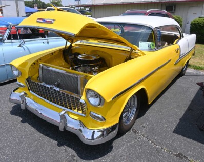 buncombe-antique-mall-has-chevrolets-of-all-styles-2023-06-13_06-04-28_872372