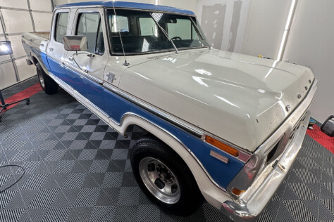 project-4mycrew-1978-f-250-truck-paint-restoration-and-polish-2023-06-26_14-45-09_190948