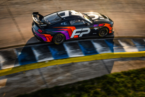 road-racer-revealed-as-dark-horse-gt4-breaks-cover-in-belgium-2023-06-27_20-08-59_542806