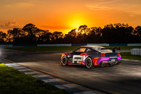 road-racer-revealed-as-dark-horse-gt4-breaks-cover-in-belgium-2023-06-27_20-10-47_005197