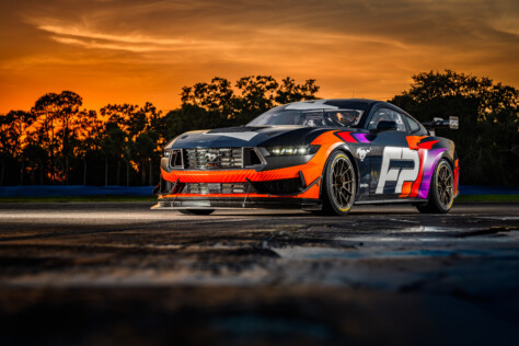 road-racer-revealed-as-dark-horse-gt4-breaks-cover-in-belgium-2023-06-27_20-17-18_478502
