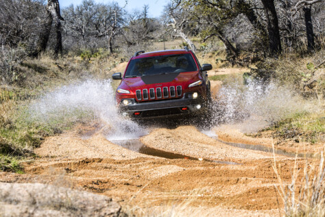 this-jeep-pentastar-v6-upgrade-improves-horsepower-and-fuel-mileage-2023-06-21_20-16-33_780116