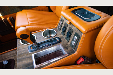 ultimate-fathers-day-gift-for-the-big-guy-who-has-it-all-2023-06-03_23-35-24_533601