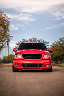 with-clean-mods-amp-big-tires-this-svt-lightning-still-turns-heads-2023-06-26_19-42-29_361754