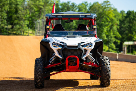 honda-talon-1000r-4-utv-is-a-beast-with-fox-live-valve-2023-07-31_12-55-40_689057