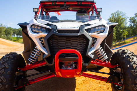 honda-talon-1000r-4-utv-is-a-beast-with-fox-live-valve-2023-07-31_12-57-40_532666