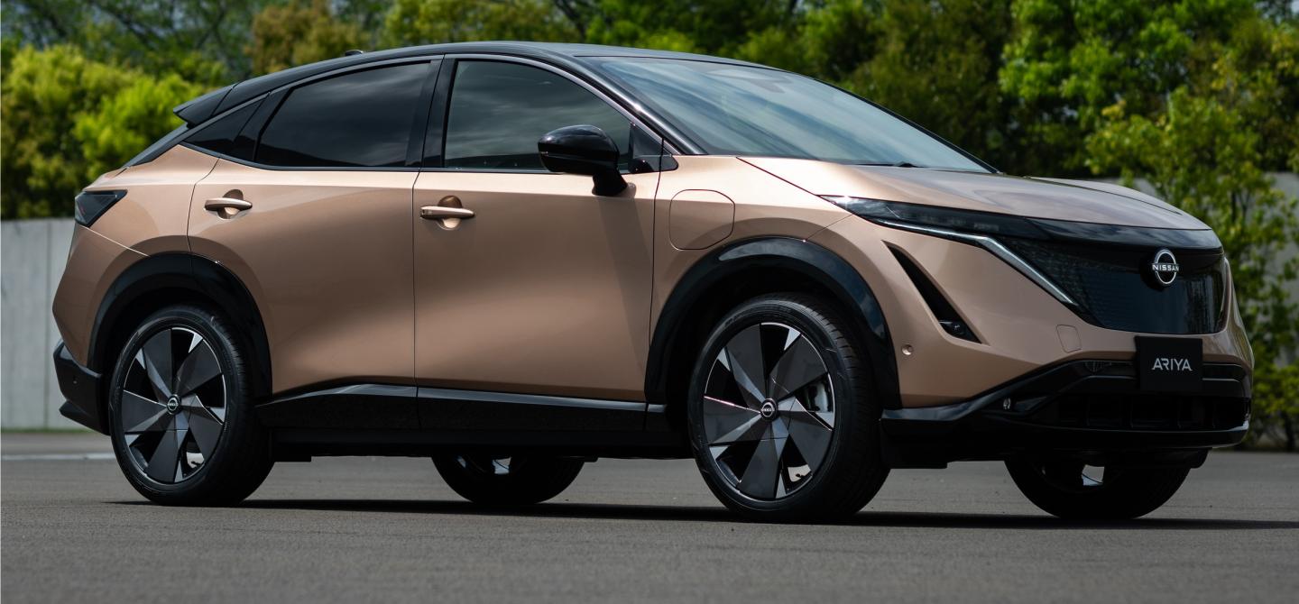 Nissan and Tesla Partner to Expand EV Charging Access
