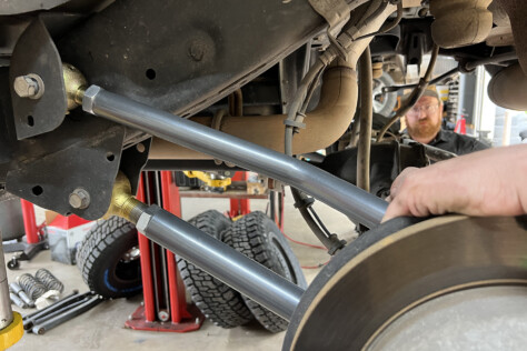 off-road-xtreme-bug-out-vehicle-prepares-for-impossible-terrain-2023-07-20_12-44-55_610478
