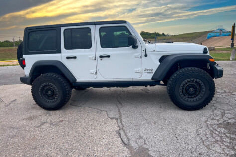 off-road-xtreme-bug-out-vehicle-prepares-for-impossible-terrain-2023-07-20_12-45-56_102060