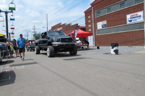 the-bloomsburg-4-wheel-jamboree-diesel-trucks-excitement-and-rain-2023-07-10_13-42-05_448740