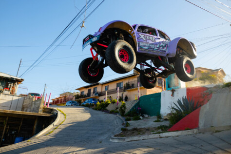 blake-wilkey-goes-wild-in-tijuana-mexico-for-urban-assault-3-2023-08-14_12-58-18_809195
