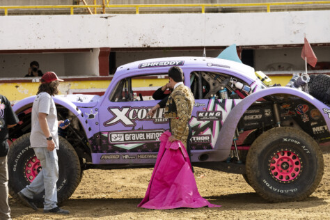 blake-wilkey-goes-wild-in-tijuana-mexico-for-urban-assault-3-2023-08-14_13-02-32_377383