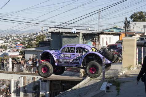 blake-wilkey-goes-wild-in-tijuana-mexico-for-urban-assault-3-2023-08-14_13-05-00_838197