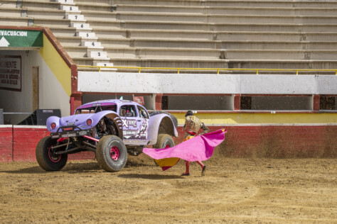 blake-wilkey-goes-wild-in-tijuana-mexico-for-urban-assault-3-2023-08-14_13-07-35_983968