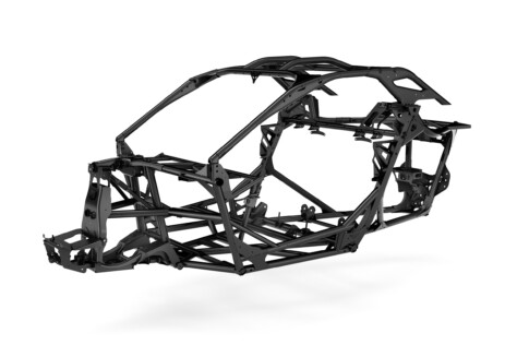 can-am-goes-big-in-2024-with-all-new-maverick-r-ssv-lineup-2023-08-21_13-19-25_103581