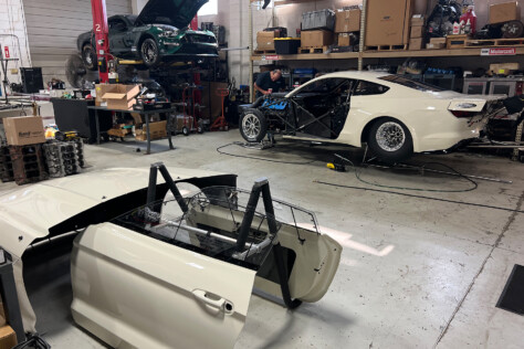 chris-holbrook-readies-new-nhra-factory-x-ford-mustang-2023-08-03_12-56-53_801378