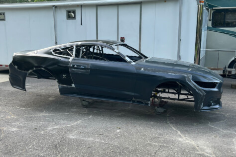 chris-holbrook-readies-new-nhra-factory-x-ford-mustang-2023-08-03_13-02-40_344383