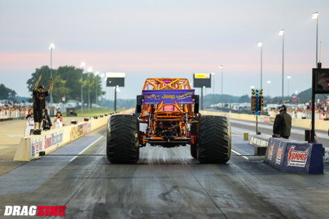 drag-racing-spectacle-the-summit-motorsports-park-night-under-fire-2023-08-07_08-06-53_794256