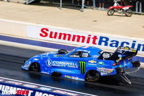 drag-racing-spectacle-the-summit-motorsports-park-night-under-fire-2023-08-07_08-12-16_664532