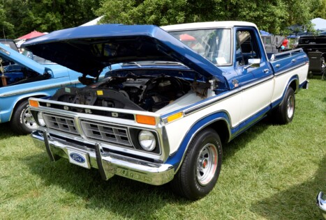 mustangs-broncos-and-f-100s-invade-maggie-valley-for-all-ford-show-2023-08-31_09-40-08_571070