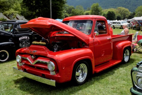 mustangs-broncos-and-f-100s-invade-maggie-valley-for-all-ford-show-2023-08-31_09-44-00_948822