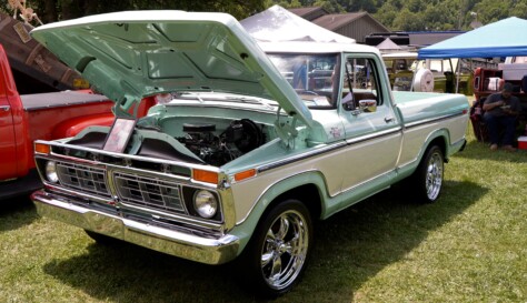 mustangs-broncos-and-f-100s-invade-maggie-valley-for-all-ford-show-2023-08-31_09-51-47_493404