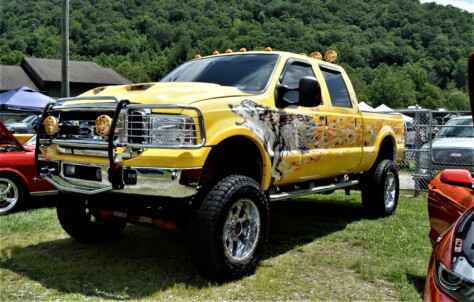 mustangs-broncos-and-f-100s-invade-maggie-valley-for-all-ford-show-2023-08-31_09-54-50_770100