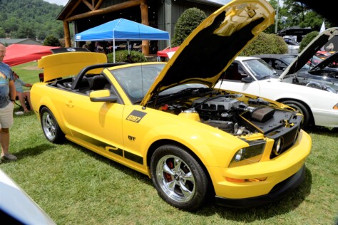 mustangs-broncos-and-f-100s-invade-maggie-valley-for-all-ford-show-2023-08-31_09-56-32_559245